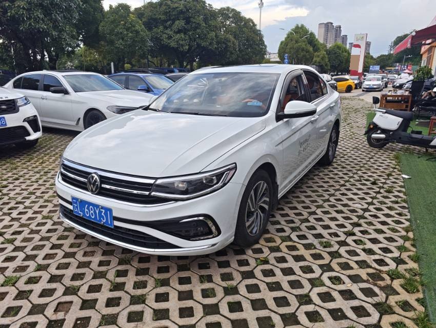 2024 2024 immagine di auto