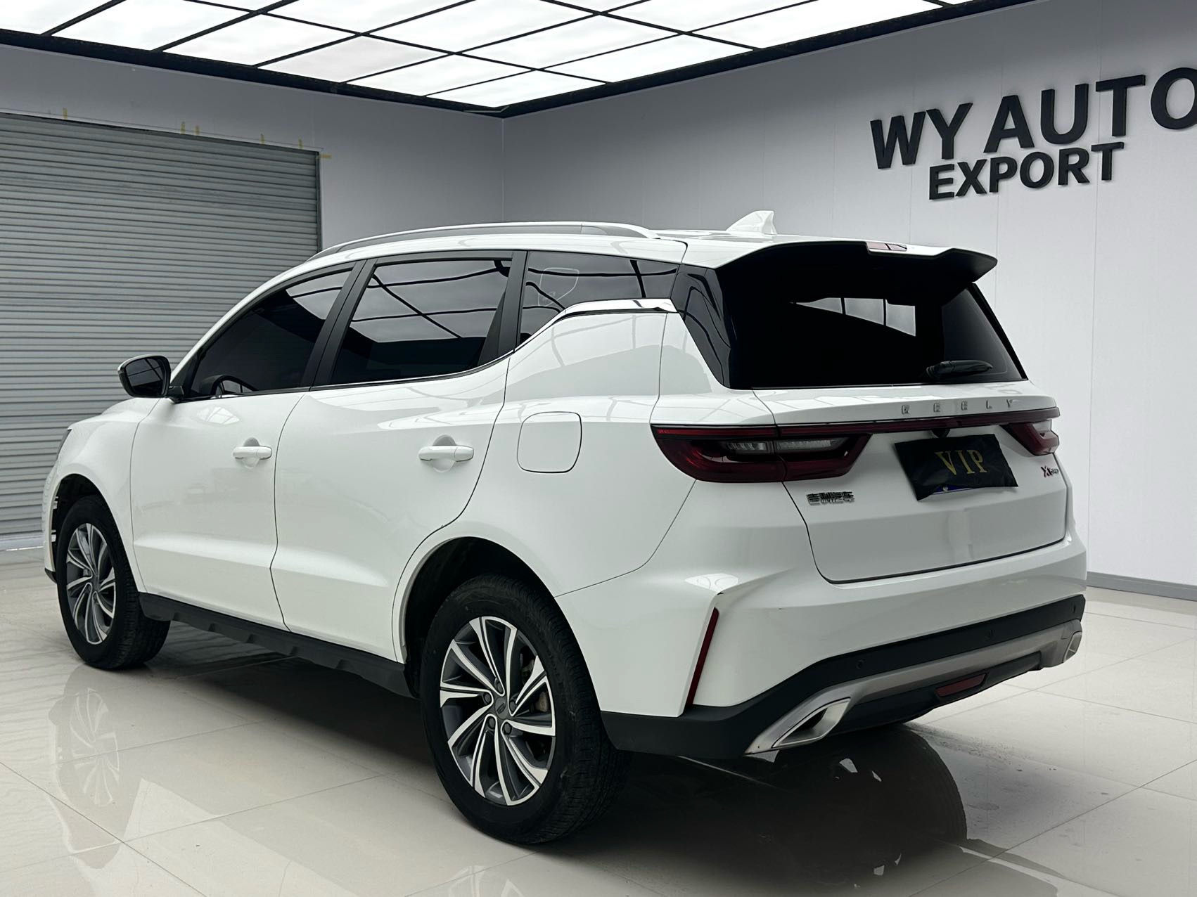 GEELY Vision X6 2023 car image #4