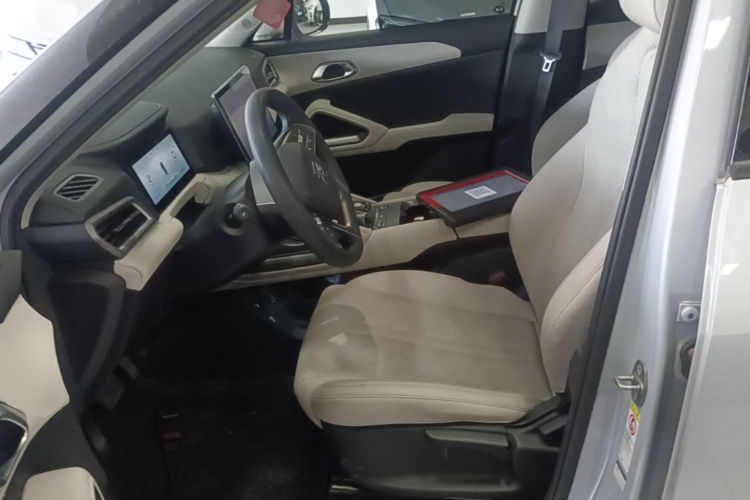 BYD YuanUP 2024 car image #15