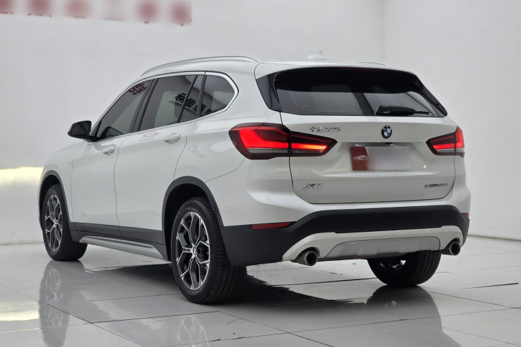 BMW X1 2022 car image #7