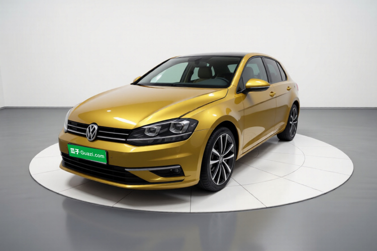 Volkswagen Golf 2019 imagen de coche #2