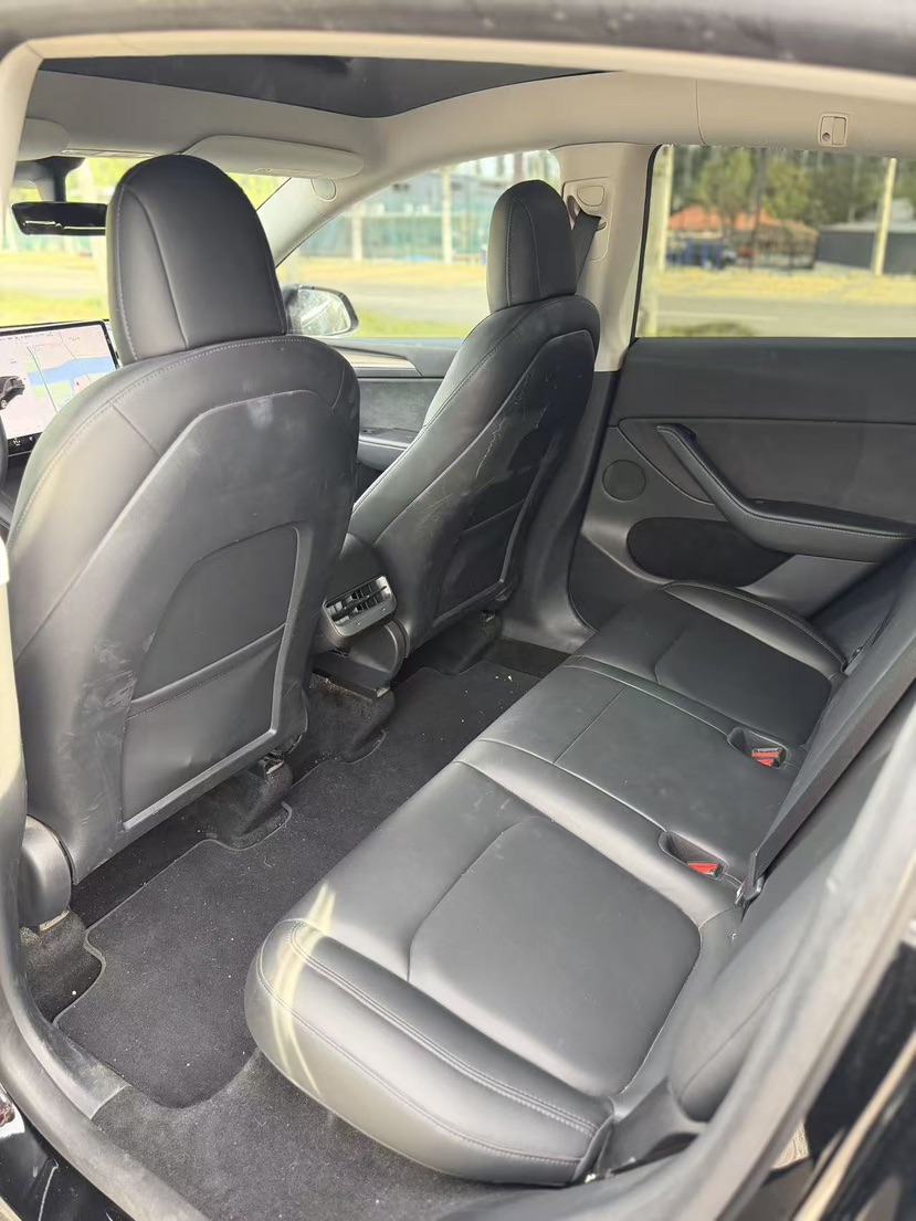 Tesla Model Y 2021 #5 Tesla Model Y 2021 car image #5