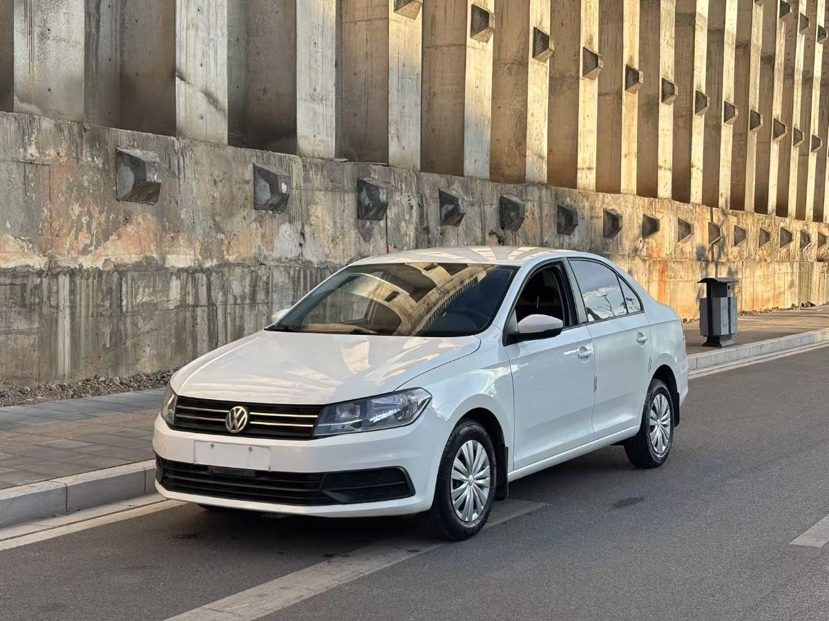 Volkswagen Santana 2017 Volkswagen Santana 2017 صورة سيارة