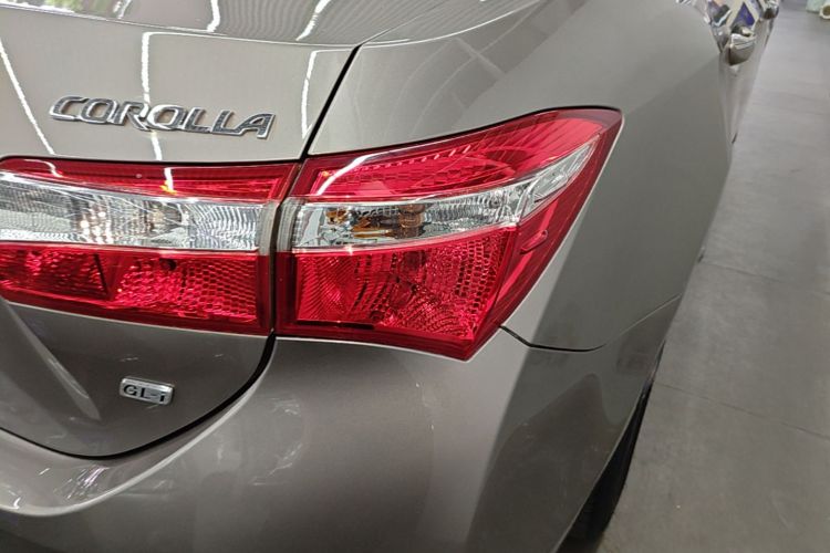 Toyota Corolla 2015 #8 Toyota Corolla 2015 car image #8