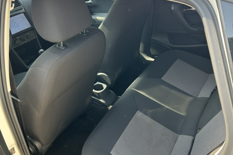 Volkswagen Polo 2019 #16 Volkswagen Polo 2019 car image #16