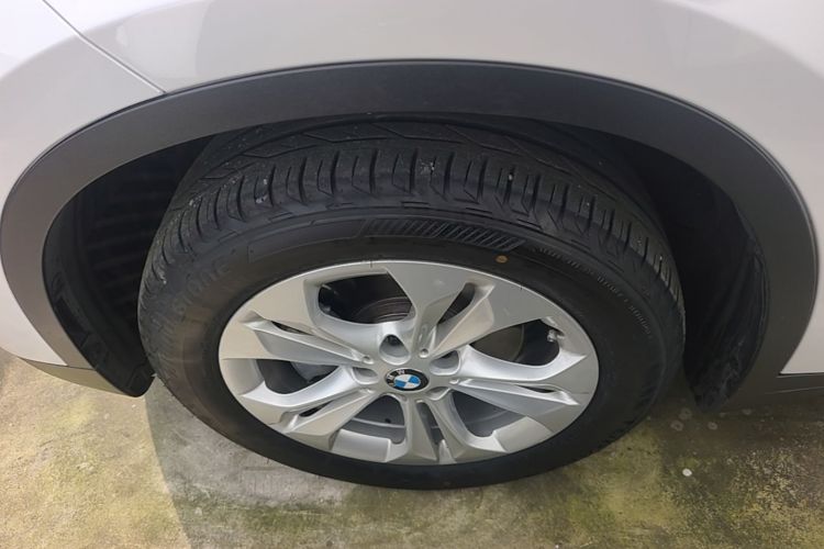 BMW X1 2016 car image #9
