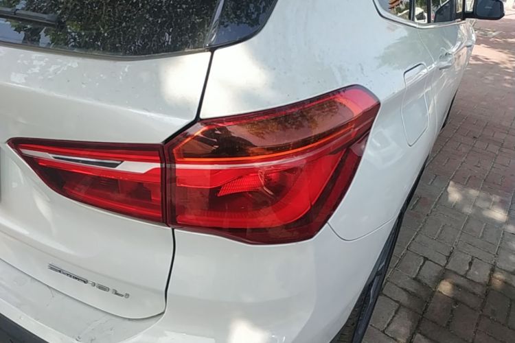 BMW X1 2018 #8 BMW X1 2018 car image #8