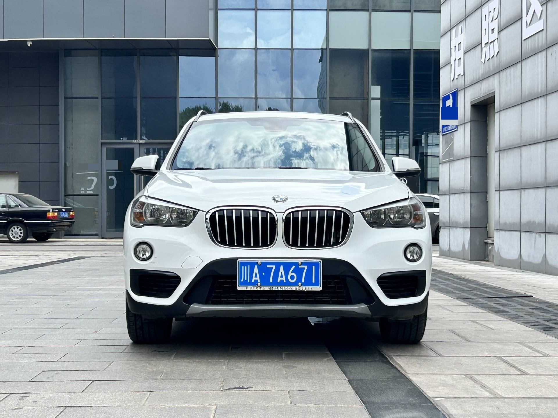 2019 #4 2019 car image #4