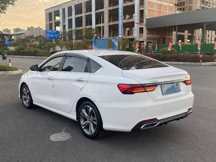 GEELY Binray 2018 imagem de carro #6