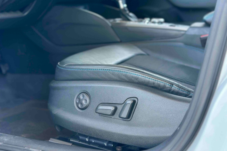 Audi A3 2018 image de voiture #15