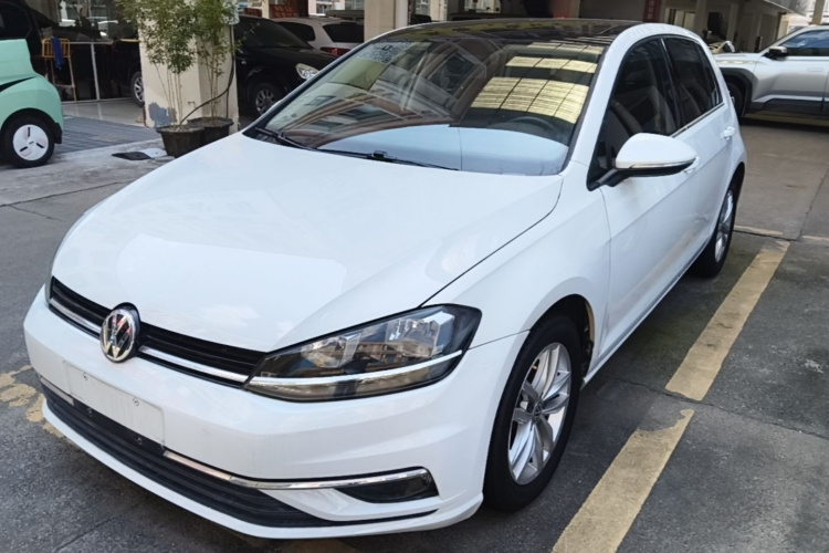 Volkswagen Golf 2019 #2 Volkswagen Golf 2019 car image #2
