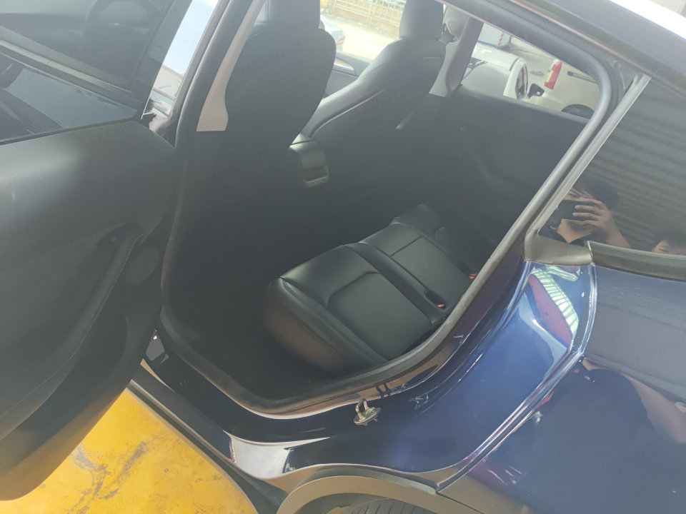 Tesla Model Y 2023 imagen de coche #5