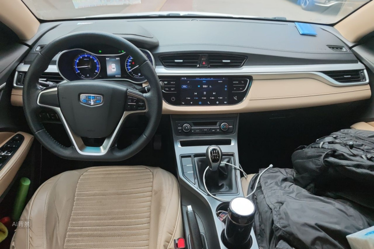 GEELY Emgrand 2019 #11 GEELY Emgrand 2019 car image #11