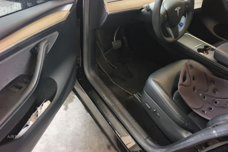Tesla Model Y 2022 #18 Tesla Model Y 2022 car image #18