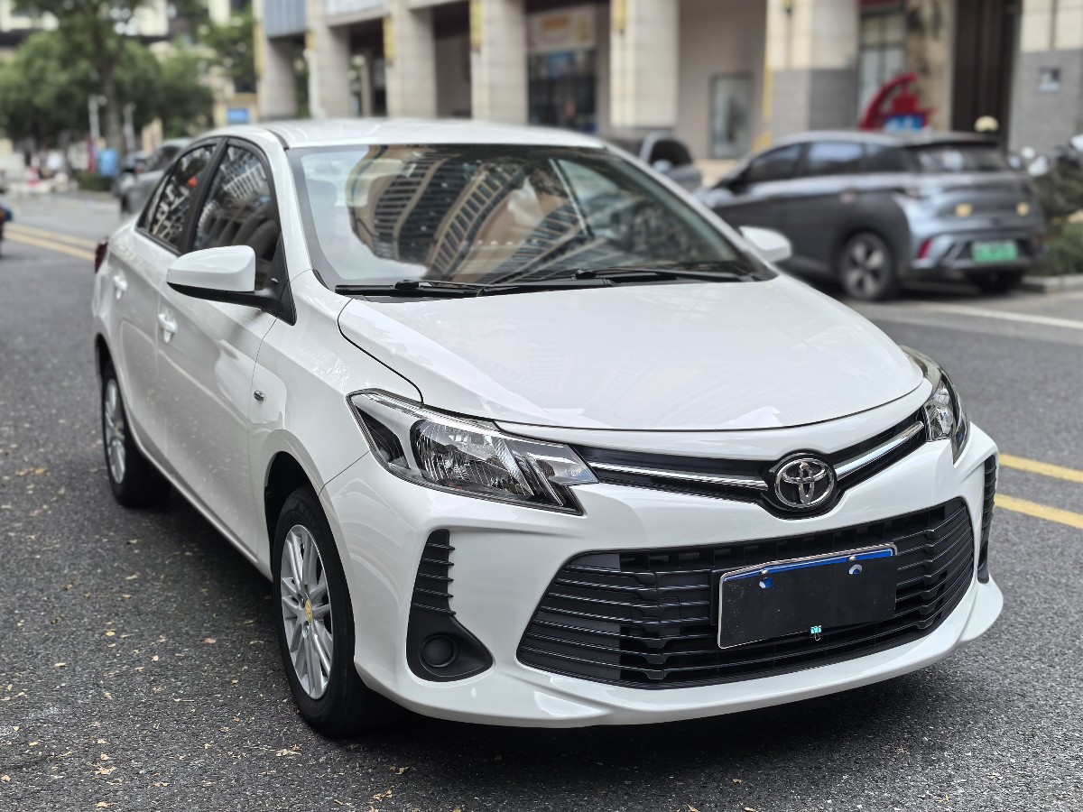 Toyota Vios 2022 #2 Toyota Vios 2022 immagine di auto #2