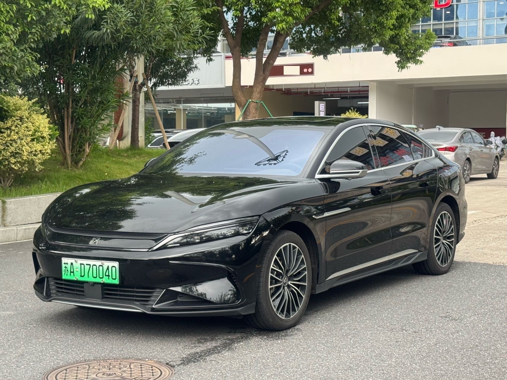 BYD Han 2024 BYD Han 2024 car image