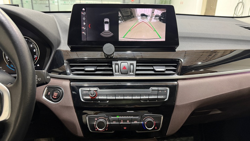 BMW X1 2020 car image #5
