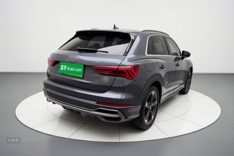 Audi Q3 2020 car image #7