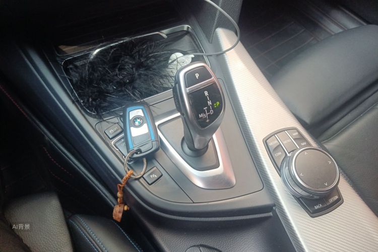 BMW 3 Series 2019 #16 BMW 3 Series 2019 car image #16