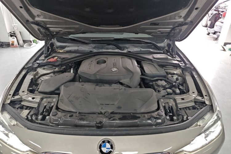 BMW 3 Series 2017 #21 BMW 3 Series 2017 car image #21