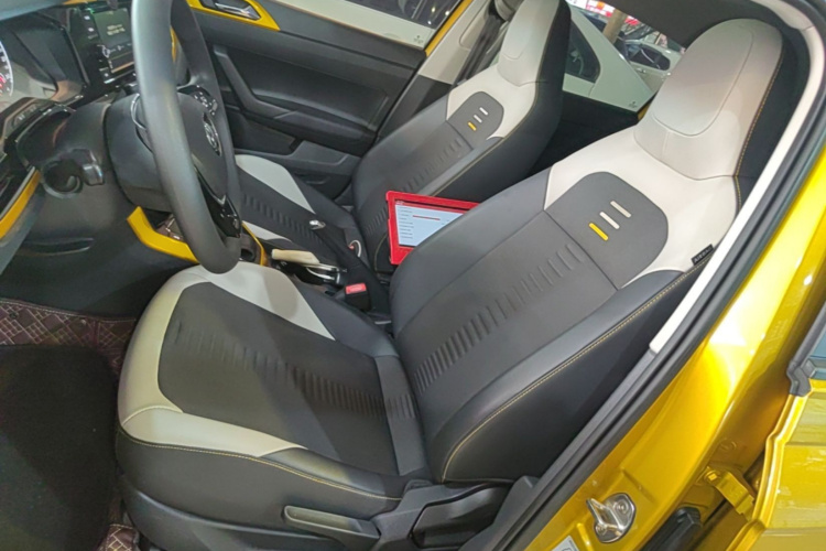 Volkswagen Polo 2019 #15 Volkswagen Polo 2019 car image #15