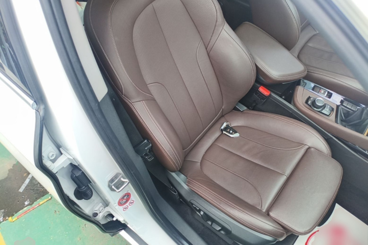 BMW X1 2017 immagine di auto #24