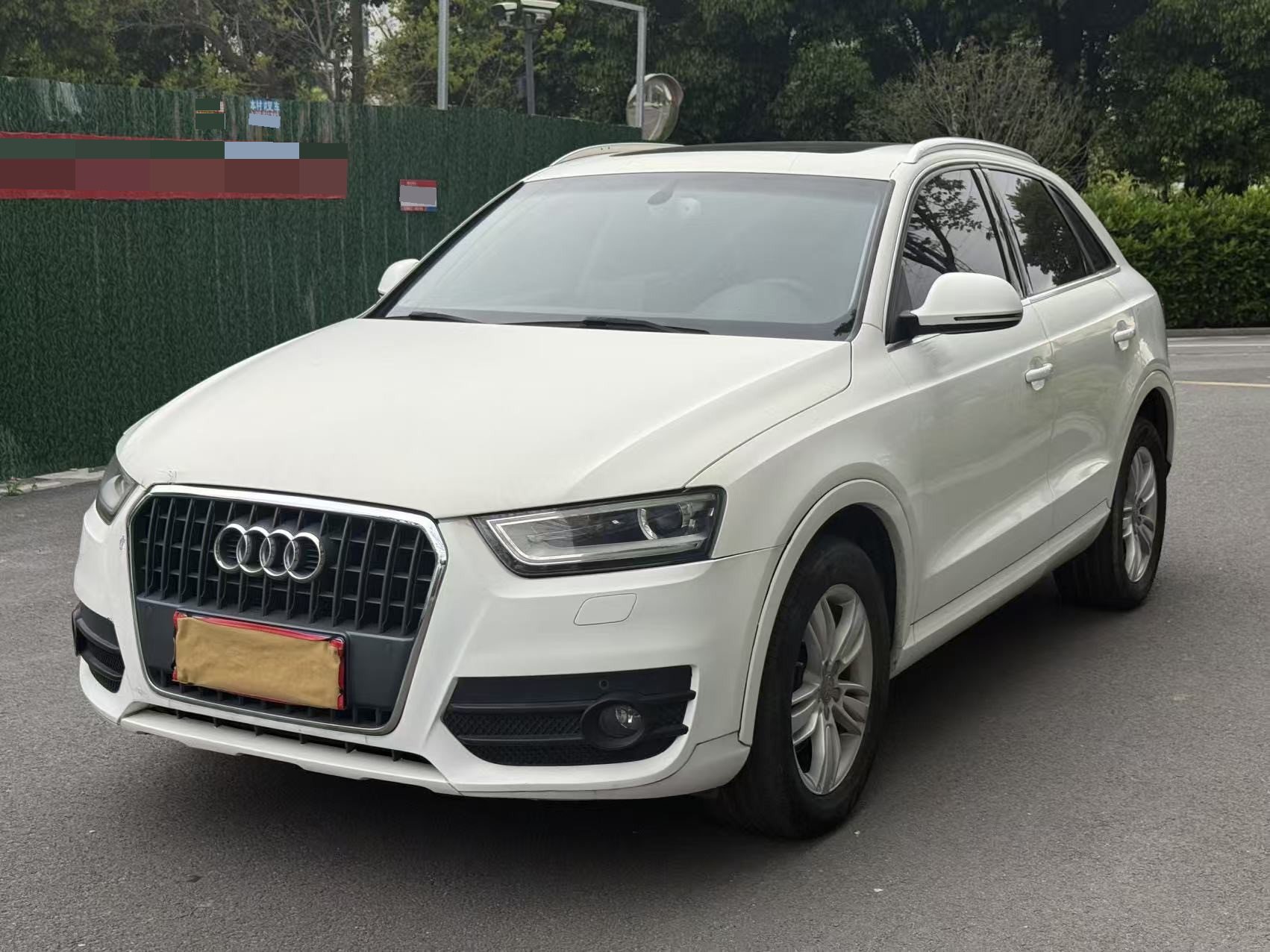 Audi Q3 2014 car image 
