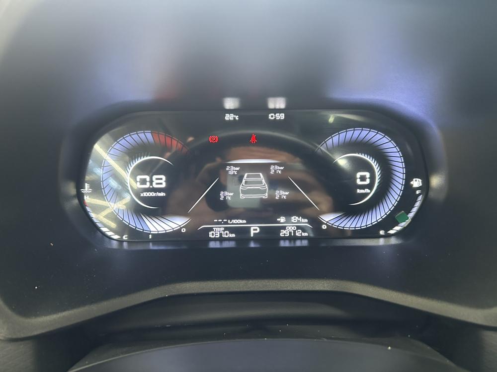GEELY Emgrand 2023 car image #9