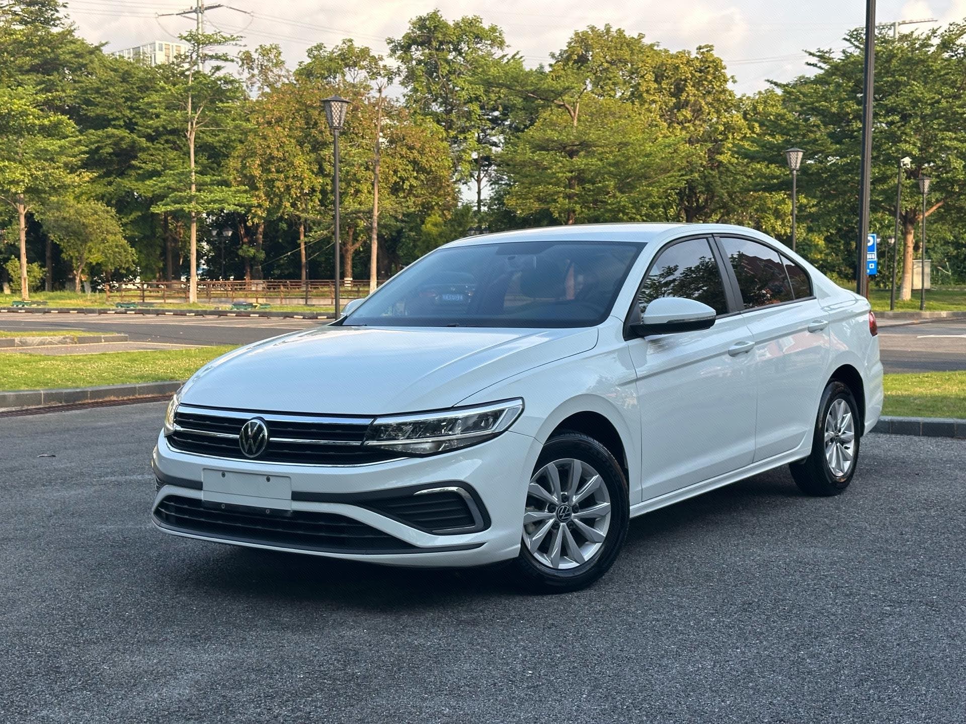 2024 2024 car image