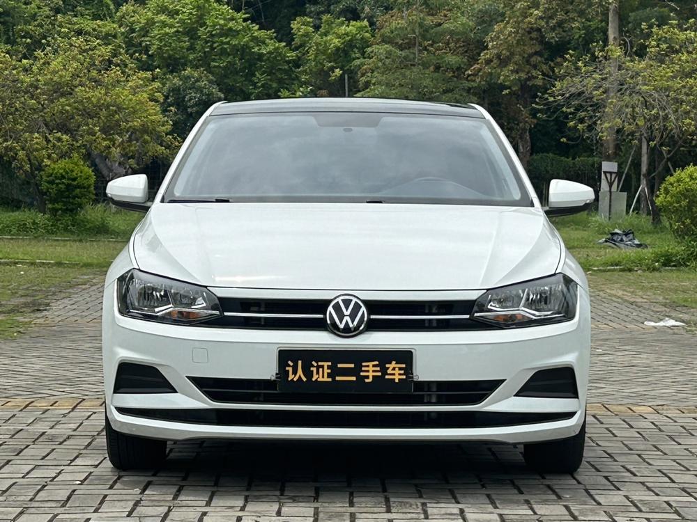 Volkswagen Polo 2023 car image #2