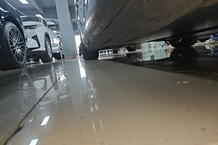 Tesla Model 3 2023 car image #26