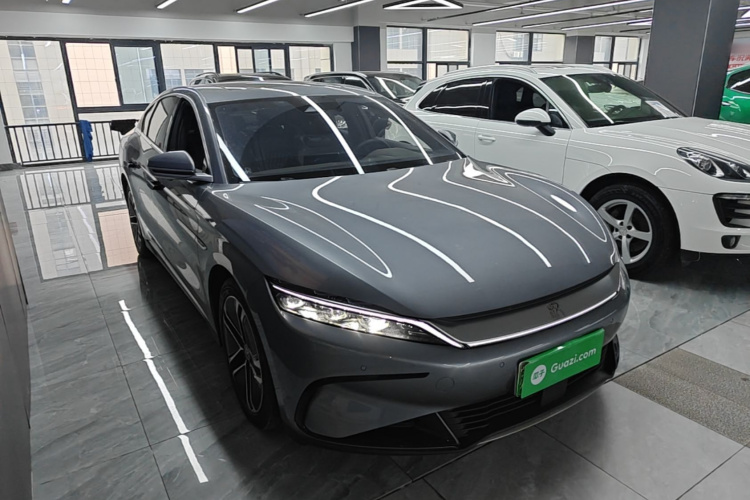 BYD Han 2023 #4 BYD Han 2023 car image #4