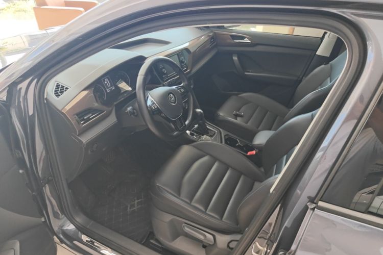 Volkswagen Tharu 2019 #16 Volkswagen Tharu 2019 car image #16