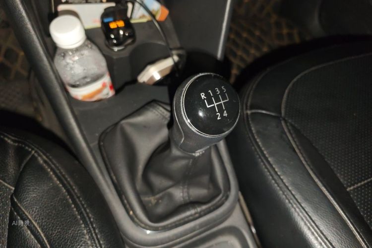Volkswagen Polo 2019 car image #16