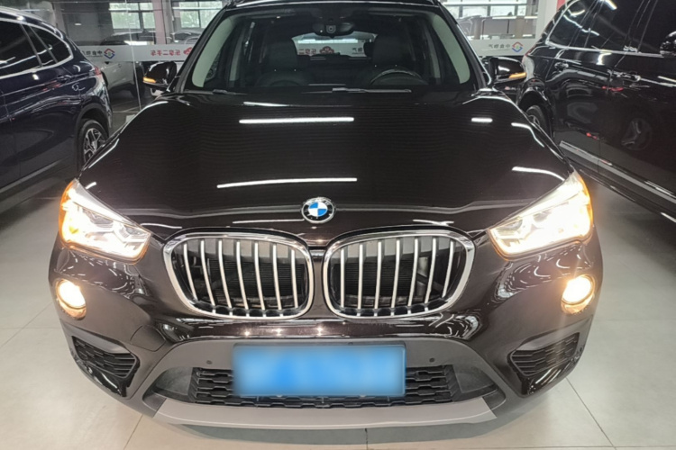 BMW X1 2017 #3 BMW X1 2017 car image #3