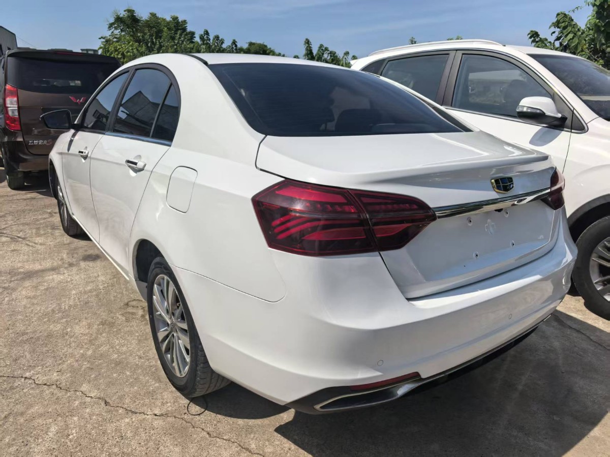 GEELY Emgrand 2018 #4 GEELY Emgrand 2018 car image #4