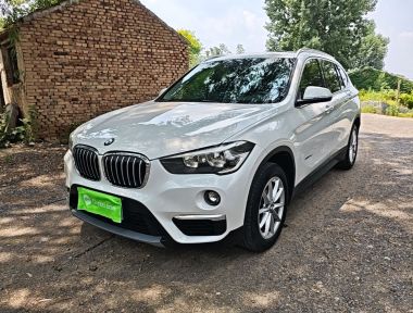 BMW X1 2017 BMW X1 2017 car image