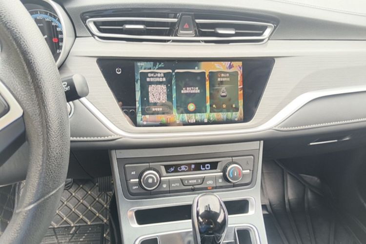 GEELY Emgrand 2021 car image #13