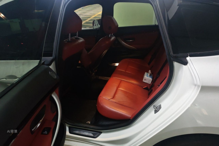BMW 3 Series GT 2018 car image #19