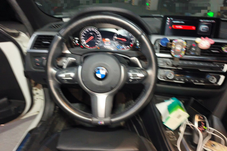 BMW 3 Series 2018 #11 BMW 3 Series 2018 car image #11