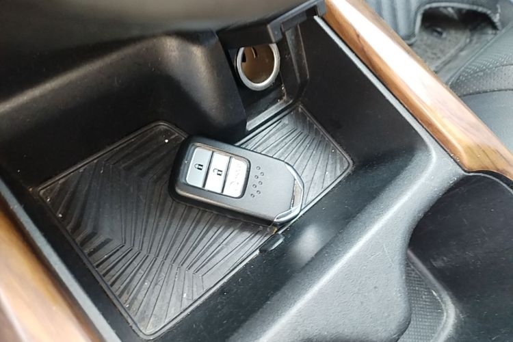 Honda CR-V 2018 car image #9