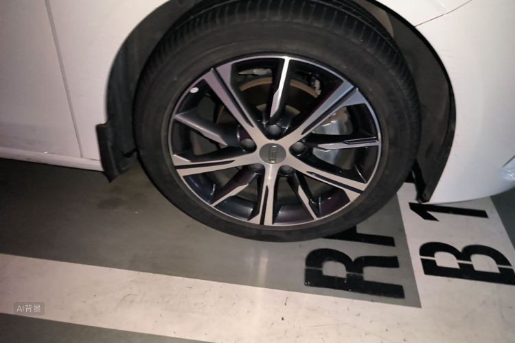 GEELY Emgrand 2022 car image #9