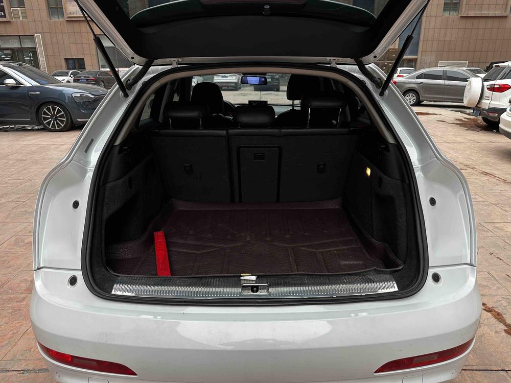 Audi Q3 2014 image de voiture #14