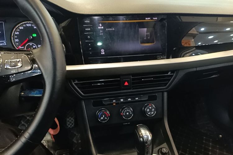 Volkswagen Lavida 2021 car image #13