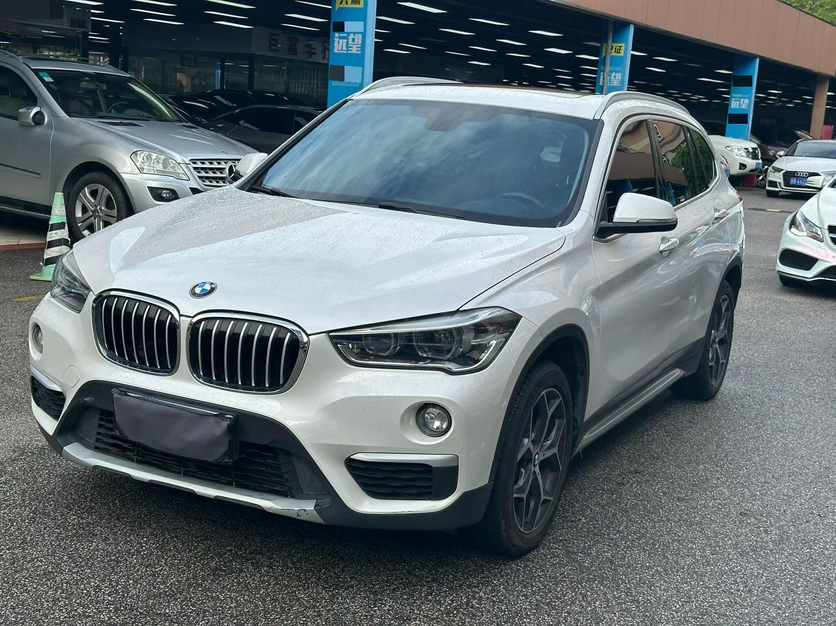 2019 2019 car image
