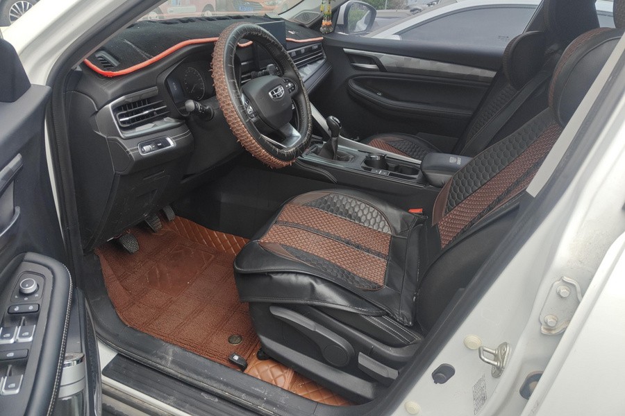 GEELY Vision X6 2022 car image #5