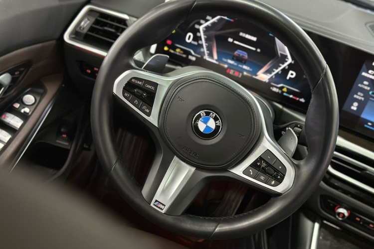 BMW 3 Series 2023 image de voiture #19