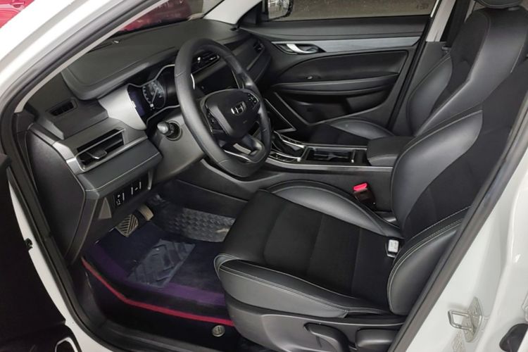 GEELY Emgrand 2020 car image #27