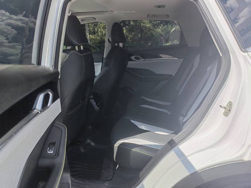 GEELY Coolray 2022 صورة سيارة #6