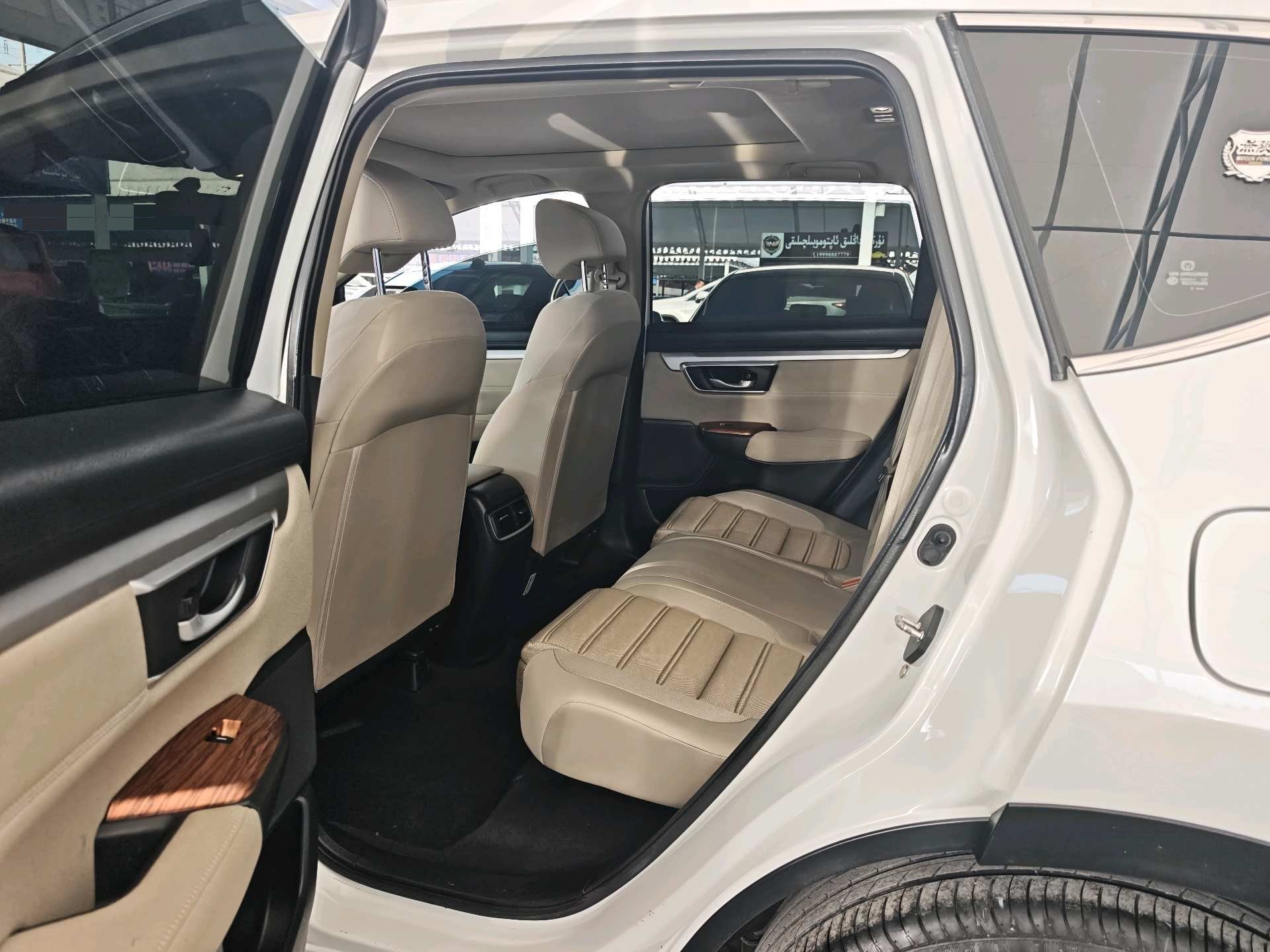 Honda CR-V 2019 car image #6